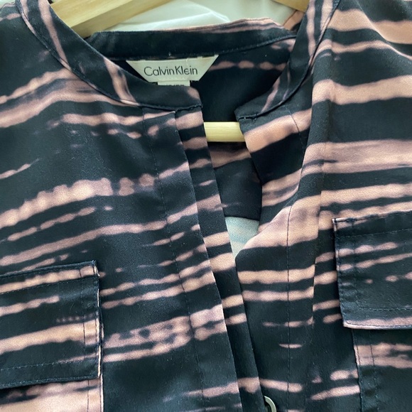 Calvin Klein button down shirt - Picture 6 of 7